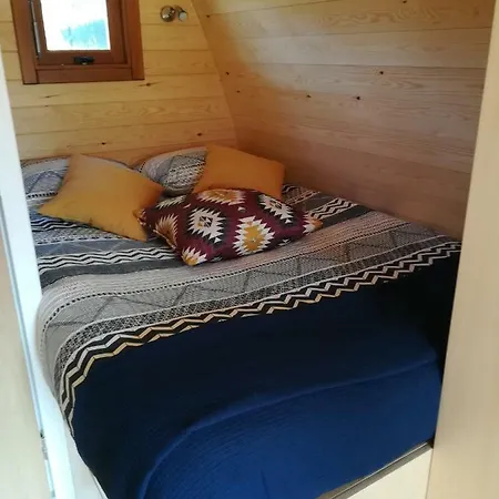 Glamping 招待所 3*