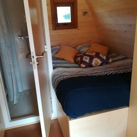 Glamping 招待所 3*